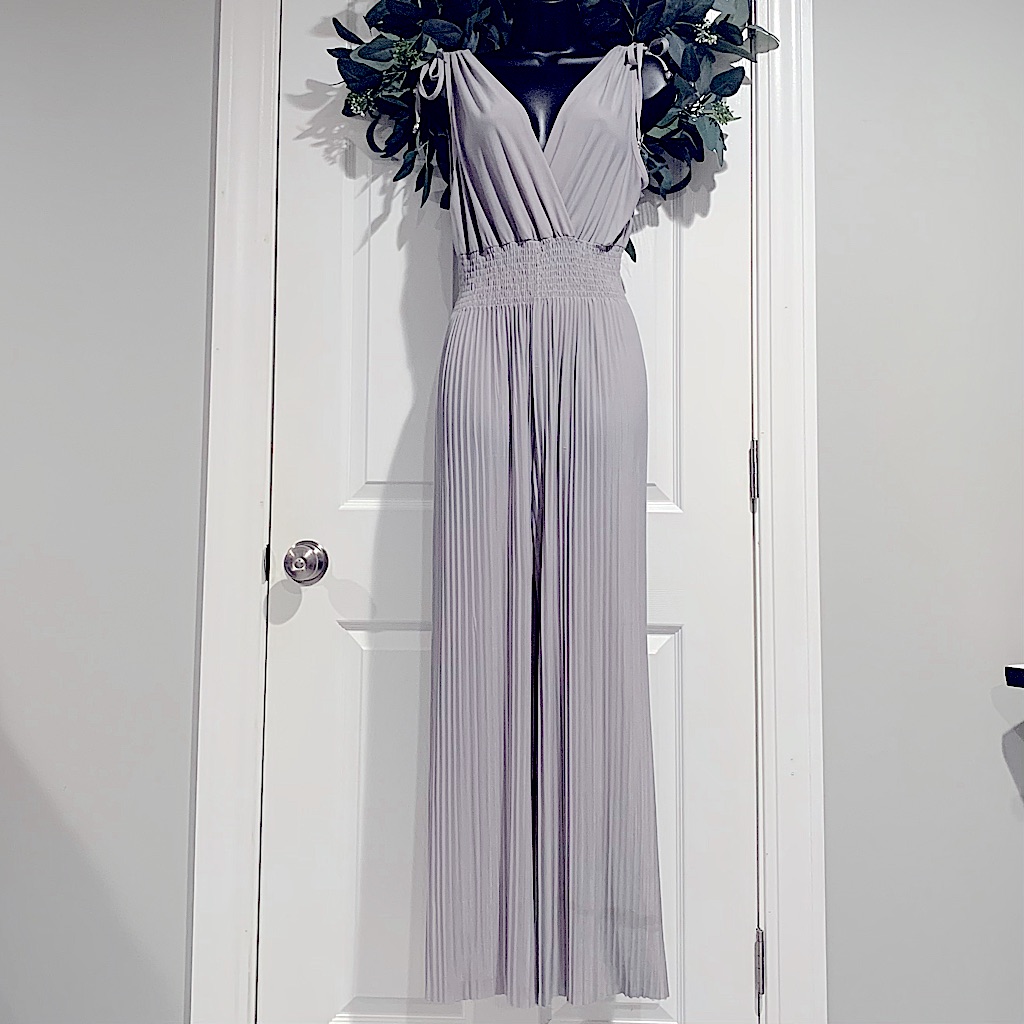 Pleated V-Neck Wide-Leg Jumpsuit In Light Gray